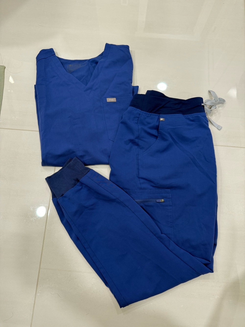 FIGS Scrub Set - Denim Blue